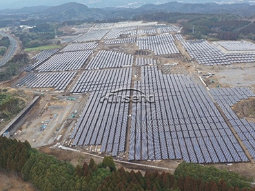 Projet solaire monté au sol 43 MW, Miyazaki-ken, Japon