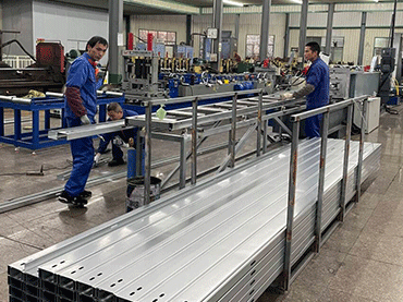 Kinsend Group fabrique l'usine de transformation d'acier ZAM