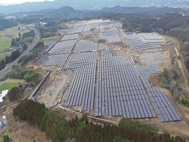 Projet solaire de terrain 43MW 宮崎, Japon